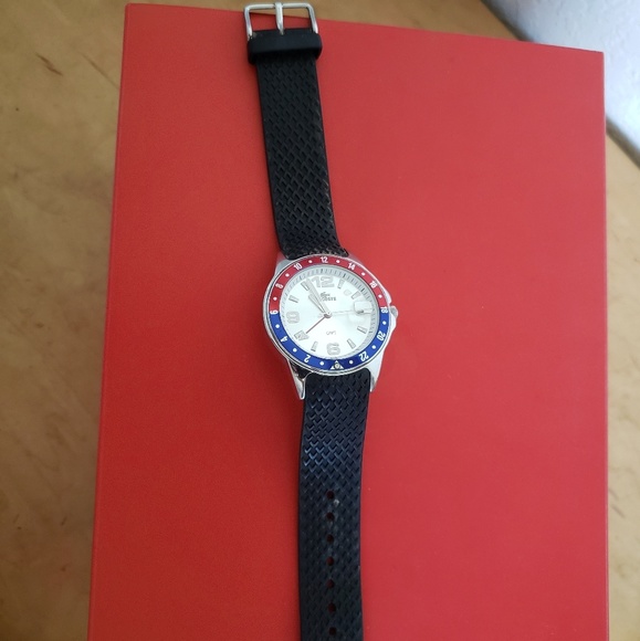 Lacoste watch - Picture 2 of 5